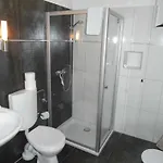 Vogelsang Vv, Schwimmbad, Sauna *