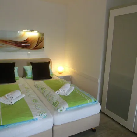 Vogelsang Vv, Schwimmbad, Sauna * Sierksdorf