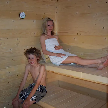 Vogelsang Vv, Schwimmbad, Sauna